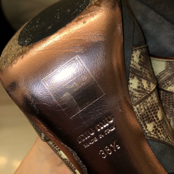 Miu Miu open toe Slingback heels with large stones snakeskin and gray suede 38 - Picture 8 of 8